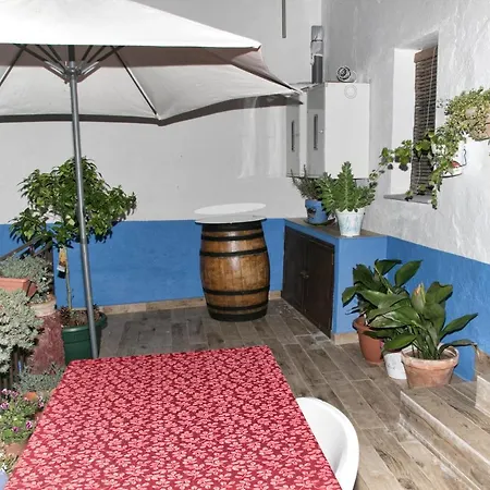 Apartment Apts La Canada Birding Con Encanto Y Patio En Monfrague *