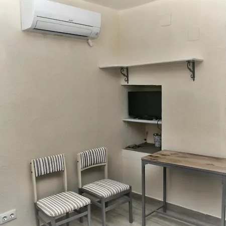 Apts La Canada Birding Con Encanto Y Patio En Monfrague Apartment Torrejon el Rubio