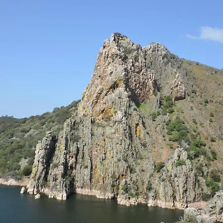 Apts La Canada Birding Con Encanto Y Patio En Monfrague 아파트 토레혼엘루비오