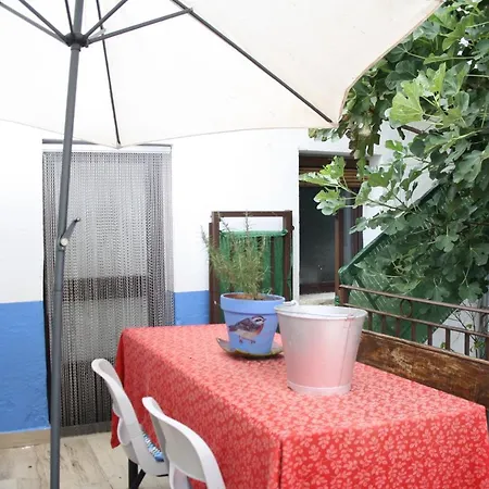 Apartment Apts La Canada Birding Con Encanto Y Patio En Monfrague