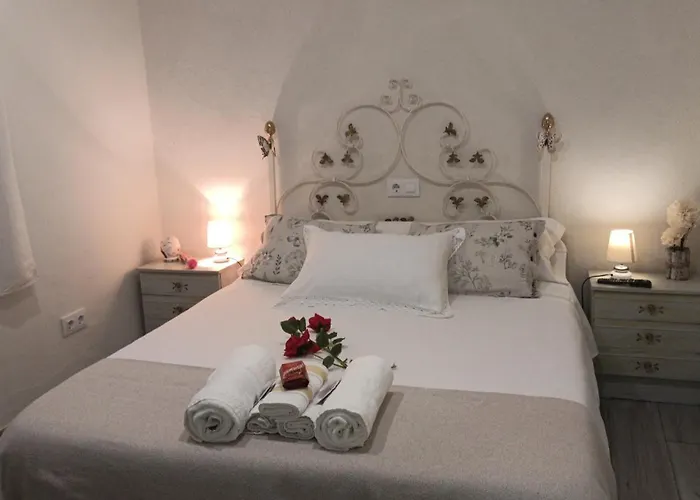 Daire Apts La Canada Birding Con Encanto Y Patio En Monfrague